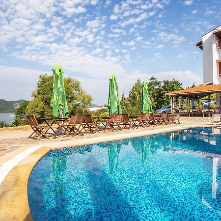 Family Hotel Saint Konstantin Glavatartsi Extérieur photo