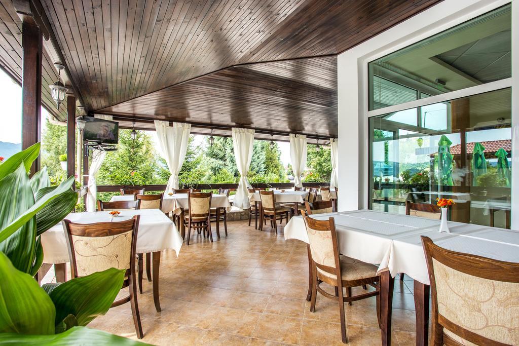 Family Hotel Saint Konstantin Glavatartsi Extérieur photo