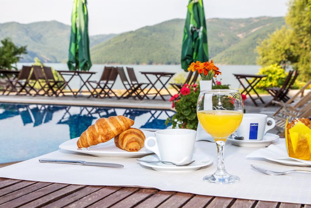 Family Hotel Saint Konstantin Glavatartsi Extérieur photo