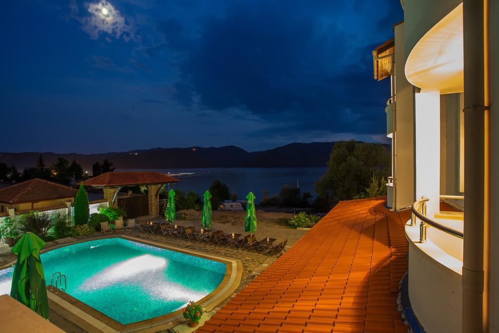 Family Hotel Saint Konstantin Glavatartsi Extérieur photo