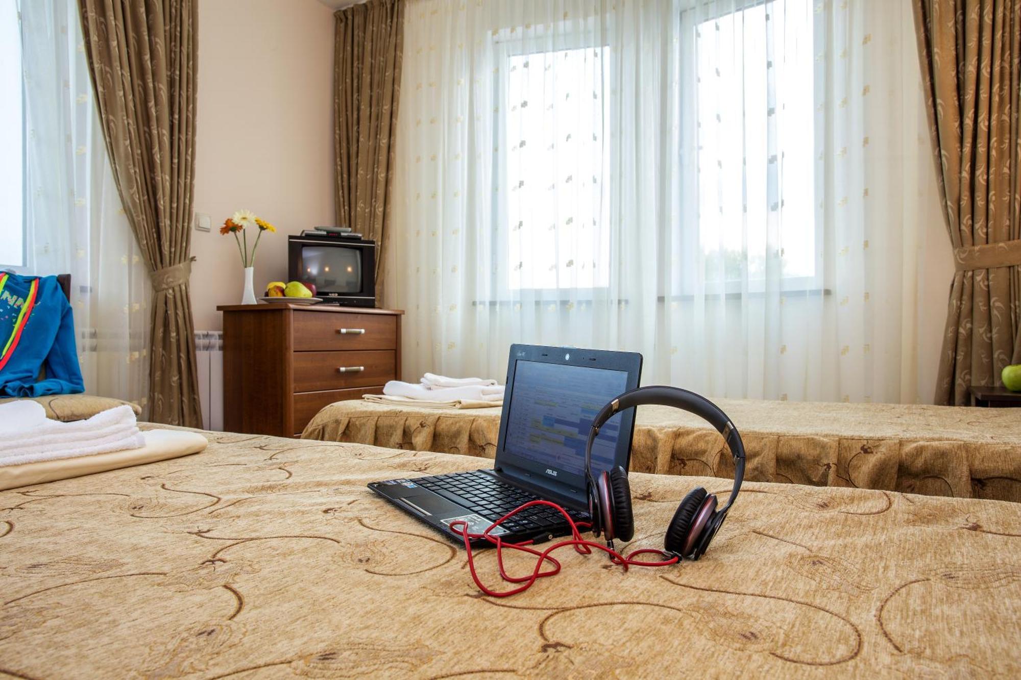 Family Hotel Saint Konstantin Glavatartsi Chambre photo