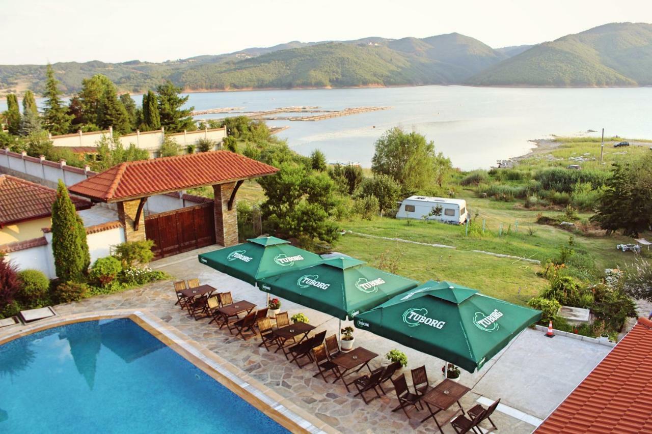 Family Hotel Saint Konstantin Glavatartsi Extérieur photo